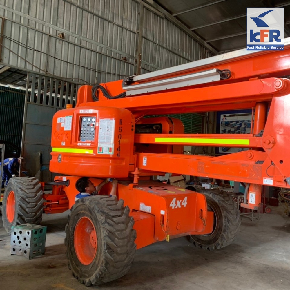 xe nâng người dạng cần Z