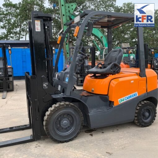 Xe nâng hàng Unicarriers 2.5 Tấn