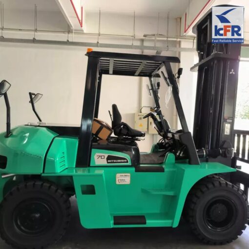 xe nâng hàng Mitsubishi 7 tấn