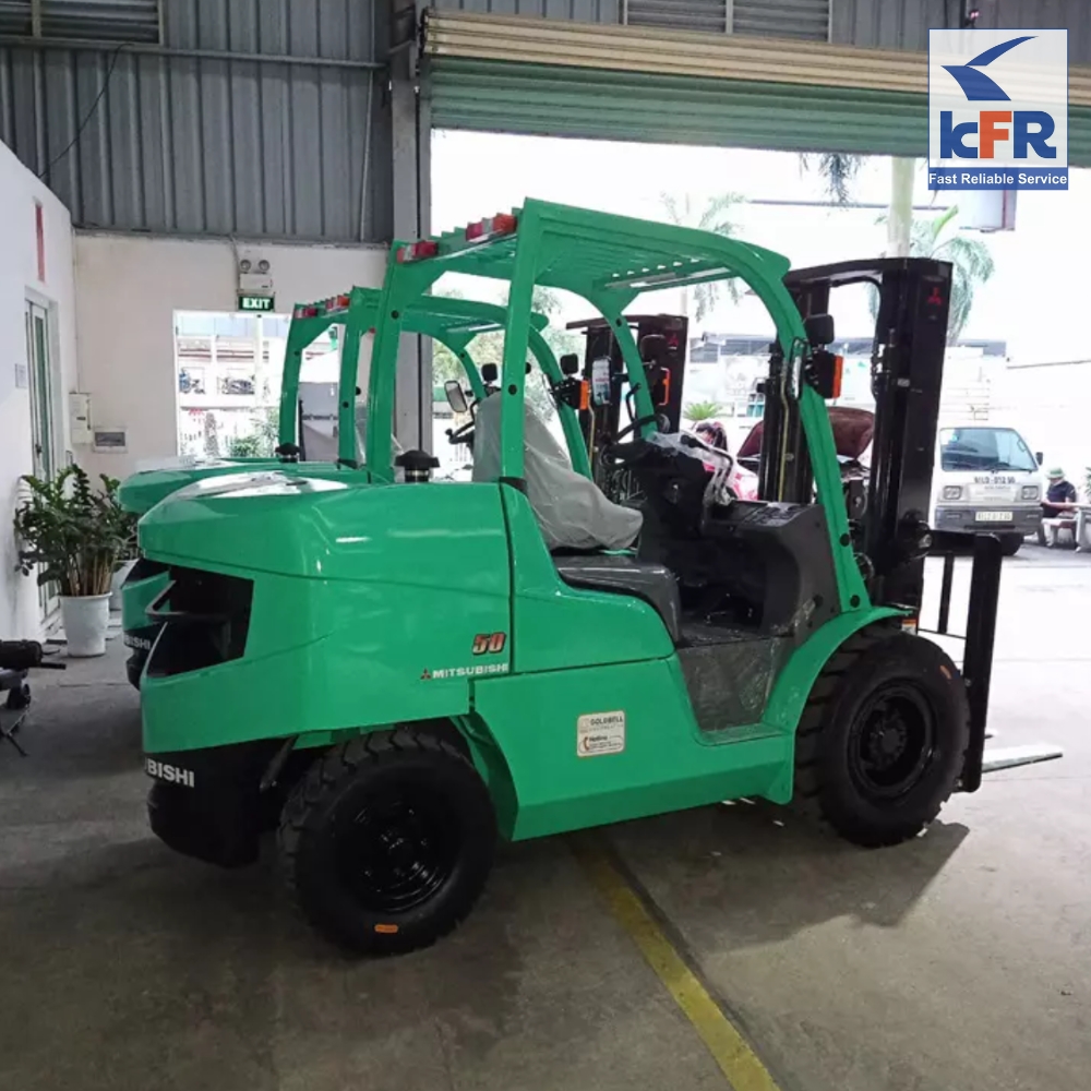 xe nâng hàng Mitsubishi 5 tấn