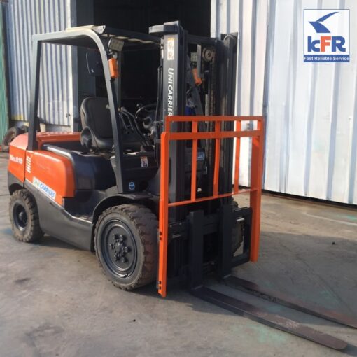 xe nâng hàng Unicarriers 3 Tấn