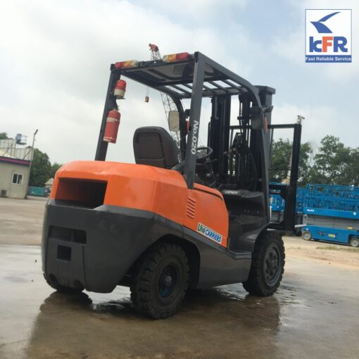 xe nâng hàng Unicarriers 3 Tấn